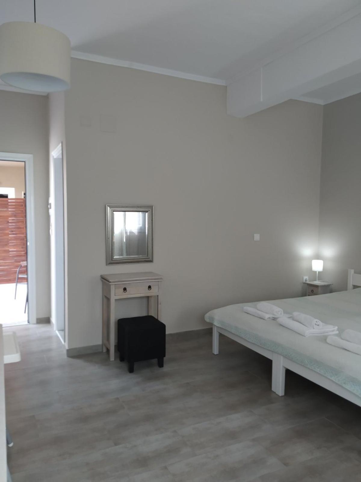 Trousas Apartments Rodas Exterior foto