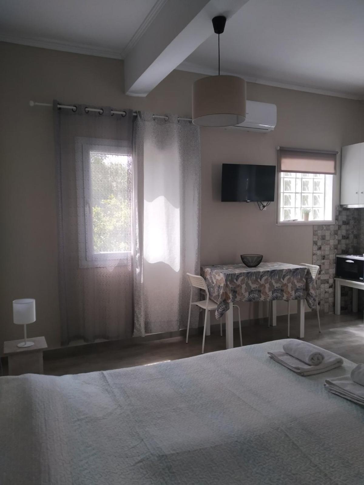 Trousas Apartments Rodas Exterior foto