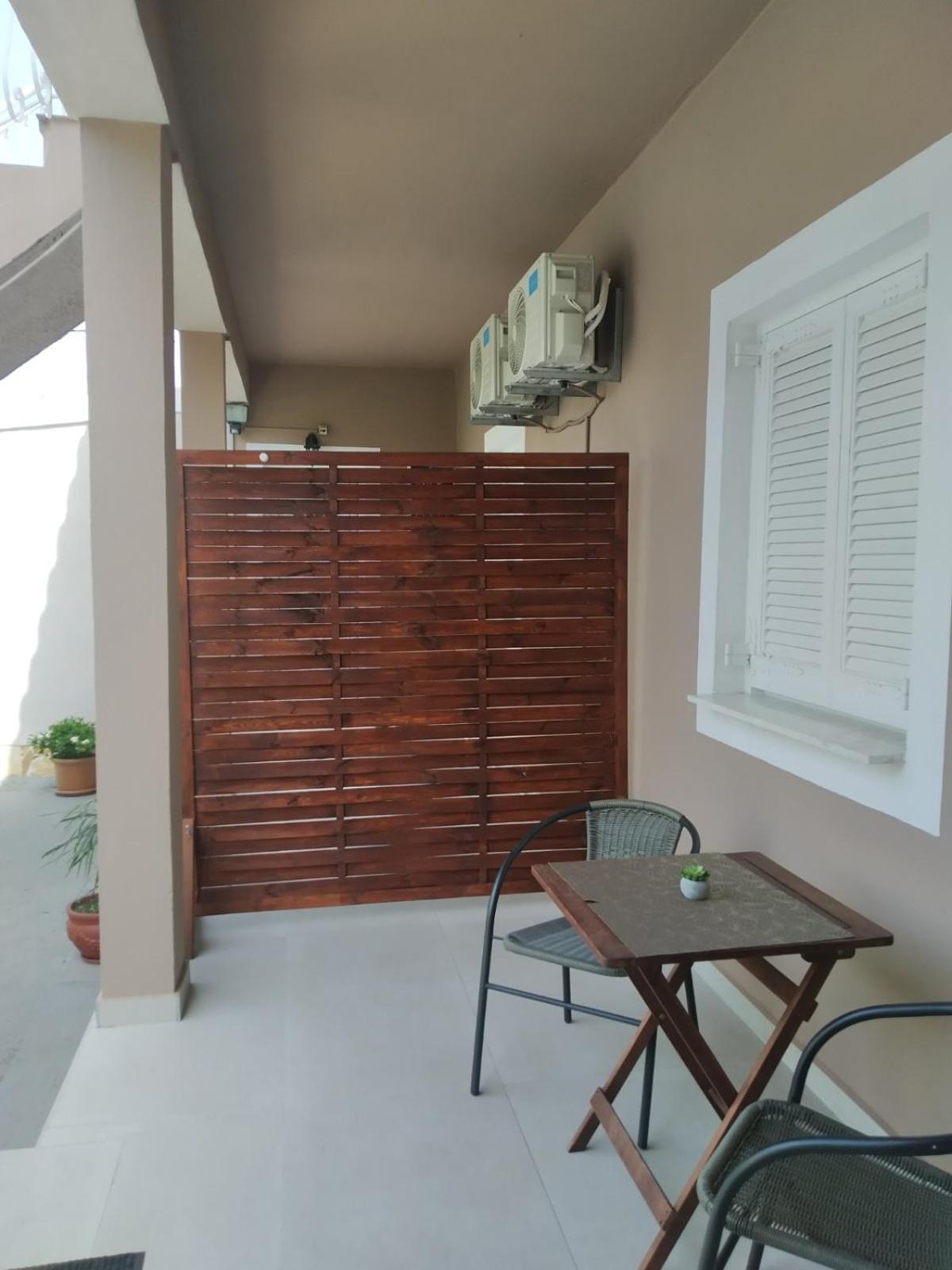 Trousas Apartments Rodas Exterior foto